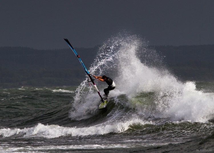 1IMG_7169-surfers-copy