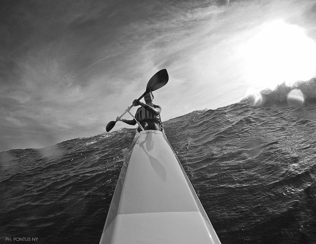 Downwind i surfski för många år sedan utanför Apelviken.